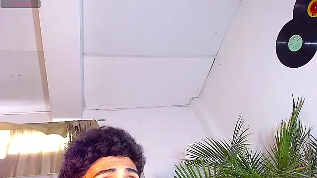 Snapshot of RyanRizzo chatting on 23, 1, 2025 RyanRizzo online show from 23, 1, 2025