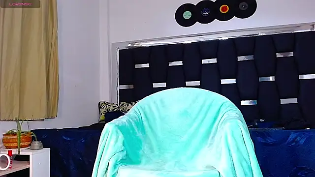 Snapshot of RyanRizzo chatting on 13, 2, 2025 RyanRizzo online show from 13, 2, 2025