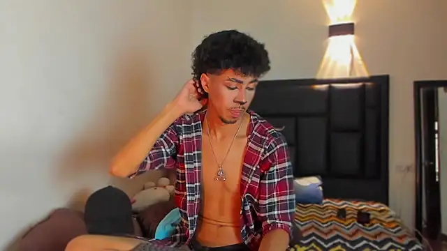 Snapshot of RyanRizzo chatting on 30, 10, 2025 RyanRizzo online show from 30, 10, 2025