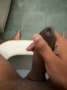 Snapshot of sudu_putha_gt chatting on 8, 2, 2025 sudu putha gt online show from 8, 2, 2025