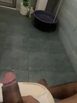 Snapshot of sudu_putha_gt chatting on 3, 11, 2025 sudu putha gt online show from 3, 11, 2025