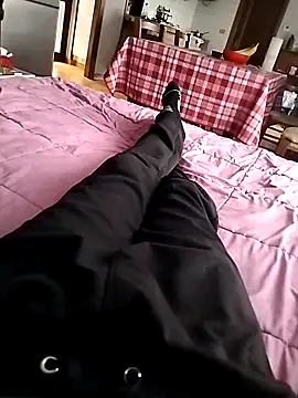 Snapshot of Mihneaaa chatting on 30, 10, 2025 Mihneaaa online show from 30, 10, 2025