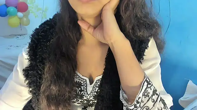 aarjulove online show from 2, 2, 2026