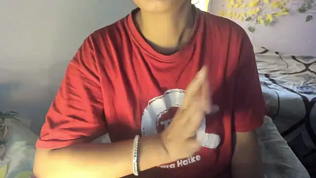 Snapshot of aarjulove chatting on 2, 6, 2026 aarjulove online show from 2, 6, 2026