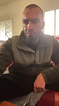 Snapshot of donnuozfutura chatting on 7, 1, 2025 donnuozfutura online show from 7, 1, 2025