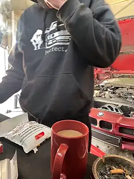 Snapshot of donnuozfutura chatting on 27, 2, 2025 donnuozfutura online show from 27, 2, 2025