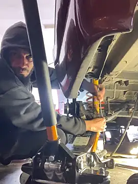 Snapshot of donnuozfutura chatting on 27, 2, 2025 donnuozfutura online show from 27, 2, 2025