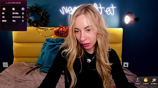 Snapshot of Diana_Garrett chatting on 19, 12, 2024 Diana Garrett online show from 19, 12, 2024