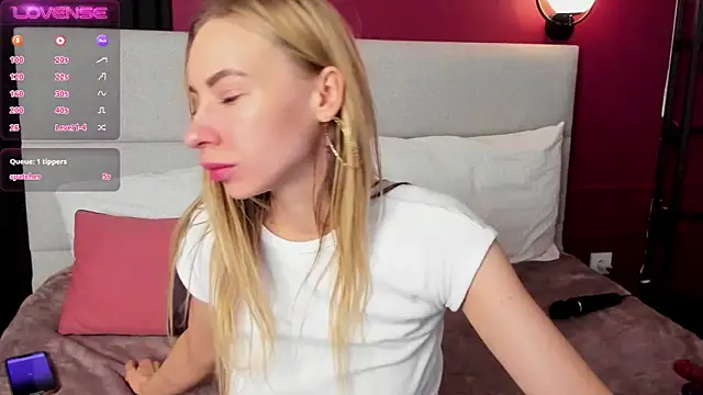 Snapshot of Diana_Garrett chatting on 27, 1, 2025 Diana Garrett online show from 27, 1, 2025