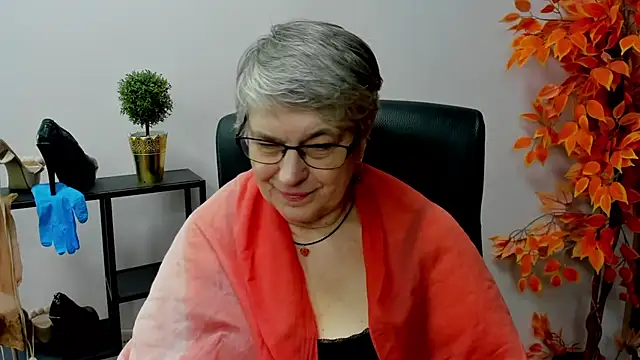 IrisDream online show from 5, 2, 2025