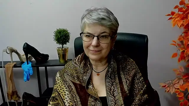 IrisDream online show from 25, 2, 2025