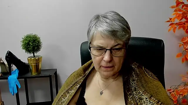 IrisDream online show from 12, 3, 2025