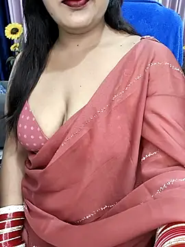 Snapshot of Cute-Raashii chatting on 5, 5, 2026 Cute-Raashii online show from 5, 5, 2026