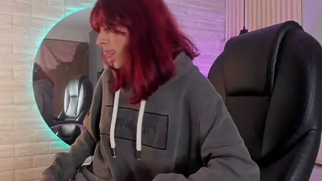 cloe  palmer online show from 5, 12, 2024