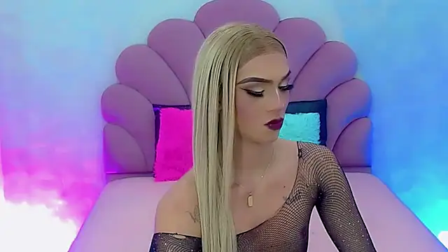 Snapshot of briana_sex32 chatting on 7, 1, 2025 briana sex32 online show from 7, 1, 2025