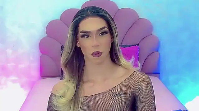 Snapshot of briana_sex32 chatting on 18, 1, 2025 briana sex32 online show from 18, 1, 2025