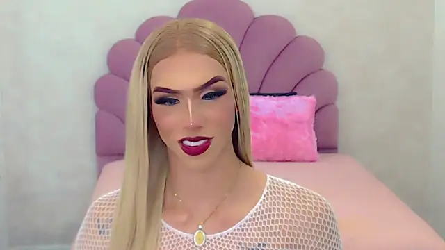 Snapshot of briana_sex32 chatting on 6, 2, 2025 briana sex32 online show from 6, 2, 2025