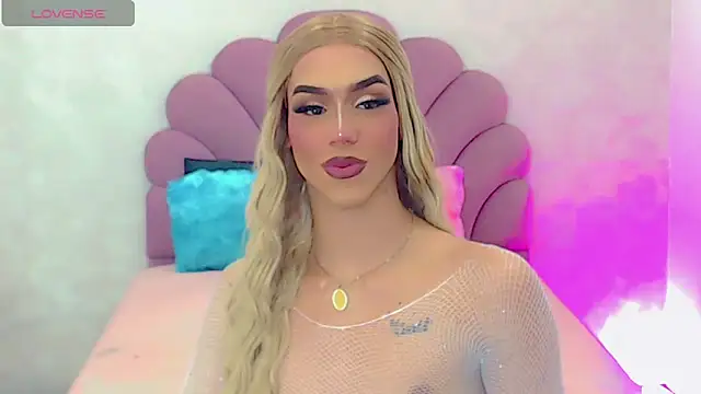 Snapshot of briana_sex32 chatting on 15, 2, 2025 briana sex32 online show from 15, 2, 2025