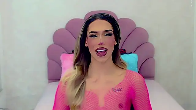 Snapshot of briana_sex32 chatting on 3, 3, 2025 briana sex32 online show from 3, 3, 2025