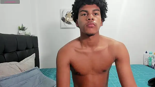 RoddyRich11 online show from 8, 1, 2025