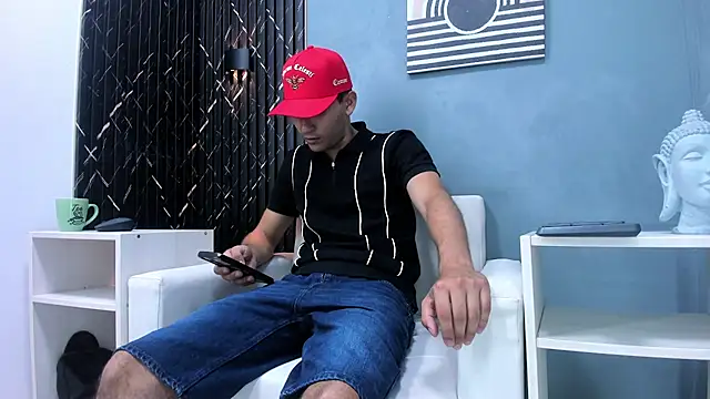 Snapshot of Liam_crox chatting on 8, 1, 2025 Liam crox online show from 8, 1, 2025