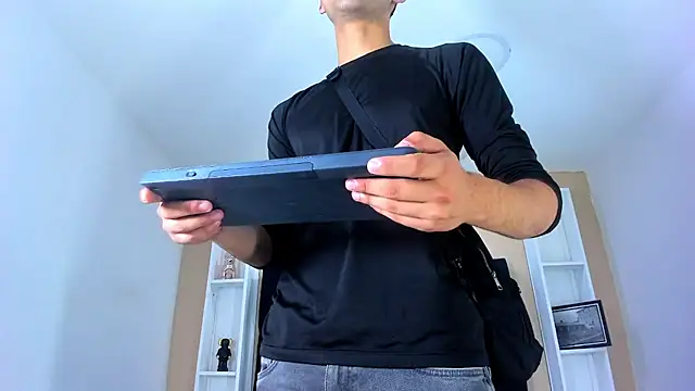 Snapshot of Liam_crox chatting on 6, 2, 2025 Liam crox online show from 6, 2, 2025