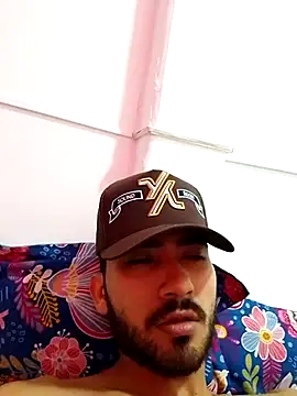 Snapshot of Liam_crox chatting on 5, 11, 2025 Liam crox online show from 5, 11, 2025