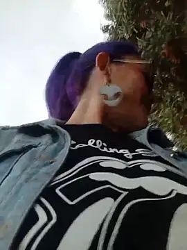 sophie banger online show from 18, 10, 2025