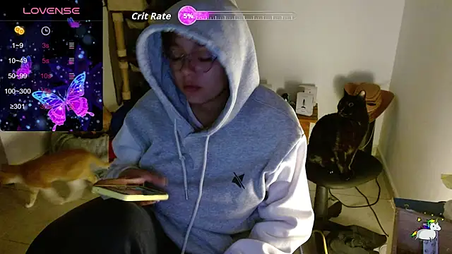 Snapshot of TRIXIE_TANG28 chatting on 9, 2, 2026 TRIXIE TANG28 online show from 9, 2, 2026