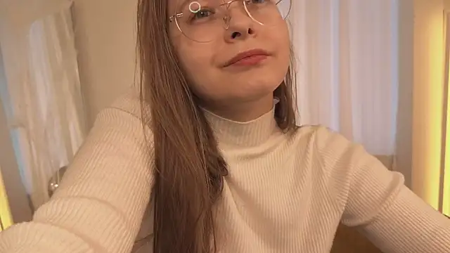 CassieCool online show from 2, 11, 2025