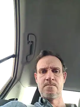 Snapshot of big8dall chatting on 22, 4, 2026 big8dall online show from 22, 4, 2026