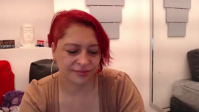 Snapshot of eva_twiss chatting on 24, 6, 2026 eva twiss online show from 24, 6, 2026