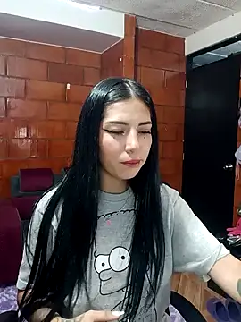 Snapshot of Raven__purple chatting on 23, 1, 2025 Raven purple online show from 23, 1, 2025