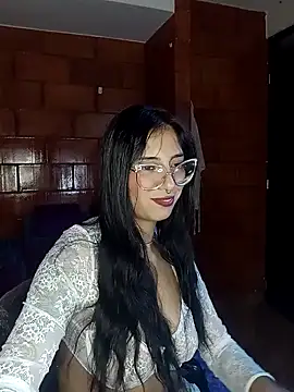 Snapshot of Raven__purple chatting on 5, 2, 2025 Raven purple online show from 5, 2, 2025