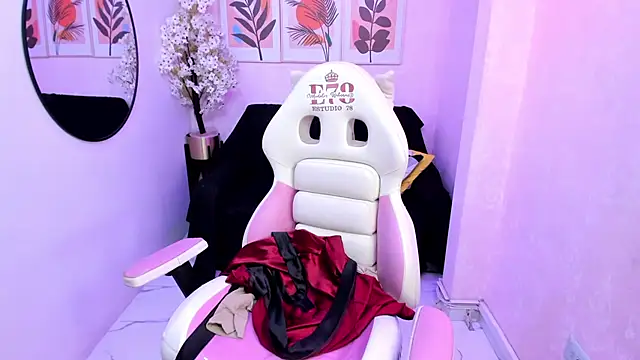 Snapshot of Zafiro_t18 chatting on 23, 1, 2025 Zafiro t18 online show from 23, 1, 2025