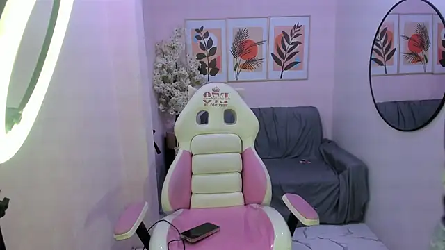Snapshot of Zafiro_t18 chatting on 7, 3, 2025 Zafiro t18 online show from 7, 3, 2025