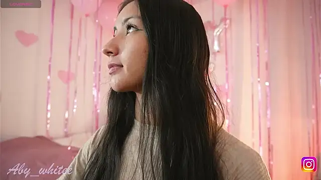 AbyWhitee online show from 17, 10, 2025