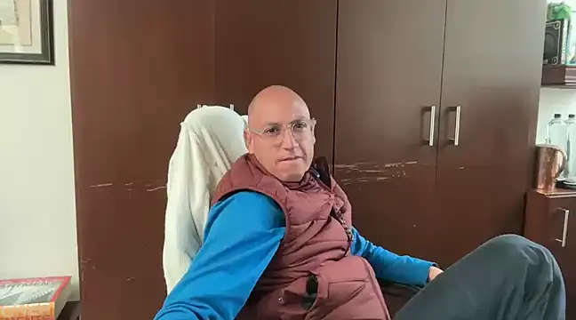 alanan881 online show from 13, 1, 2025