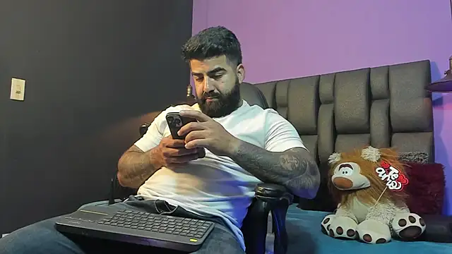 Lyon vach online show from 12, 2, 2026