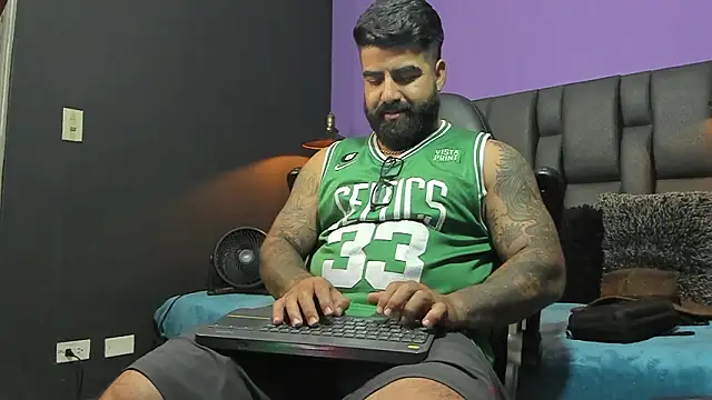 Lyon vach online show from 4, 3, 2026