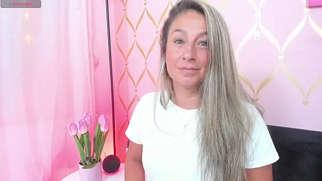 ladylians online show from 8, 1, 2025