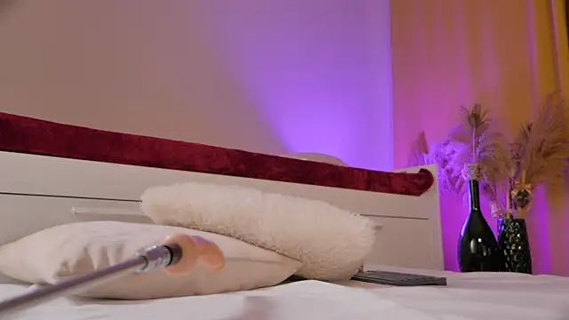 squirt mallorie online show from 22, 2, 2026