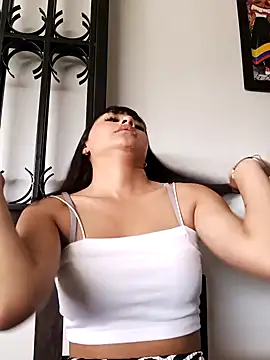 Snapshot of Nicky-7 chatting on 27, 12, 2024 Nicky-7 online show from 27, 12, 2024