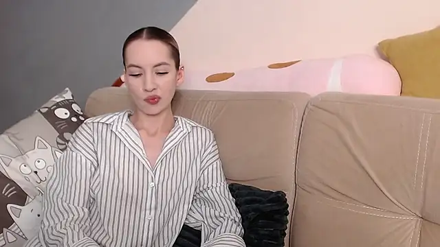 AmbrielHailey online show from 12, 1, 2026