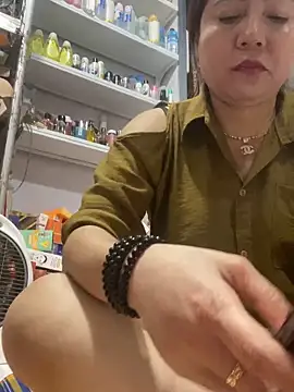 Cesywet online show from 4, 3, 2025