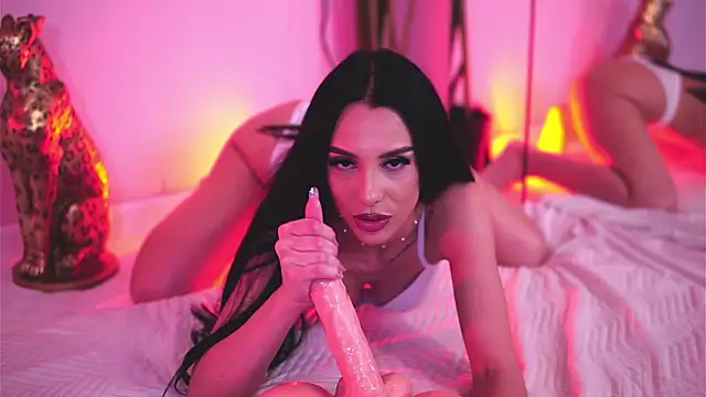 Snapshot of HaylieMilf chatting on 11, 2, 2026 HaylieMilf online show from 11, 2, 2026