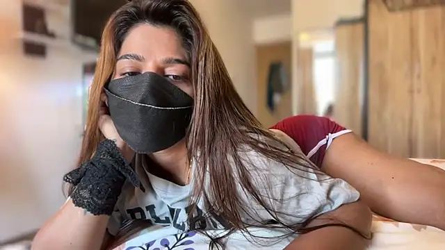 Hotty-Sana online show from 1, 3, 2026