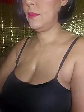 Snapshot of Foxlady2271 chatting on 27, 12, 2024 Foxlady2271 online show from 27, 12, 2024