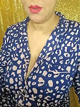 Snapshot of Foxlady2271 chatting on 28, 12, 2024 Foxlady2271 online show from 28, 12, 2024