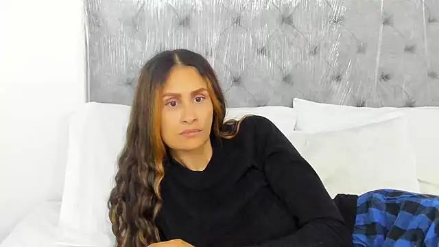 Snapshot of coralcarter1 chatting on 22, 1, 2025 coralcarter1 online show from 22, 1, 2025